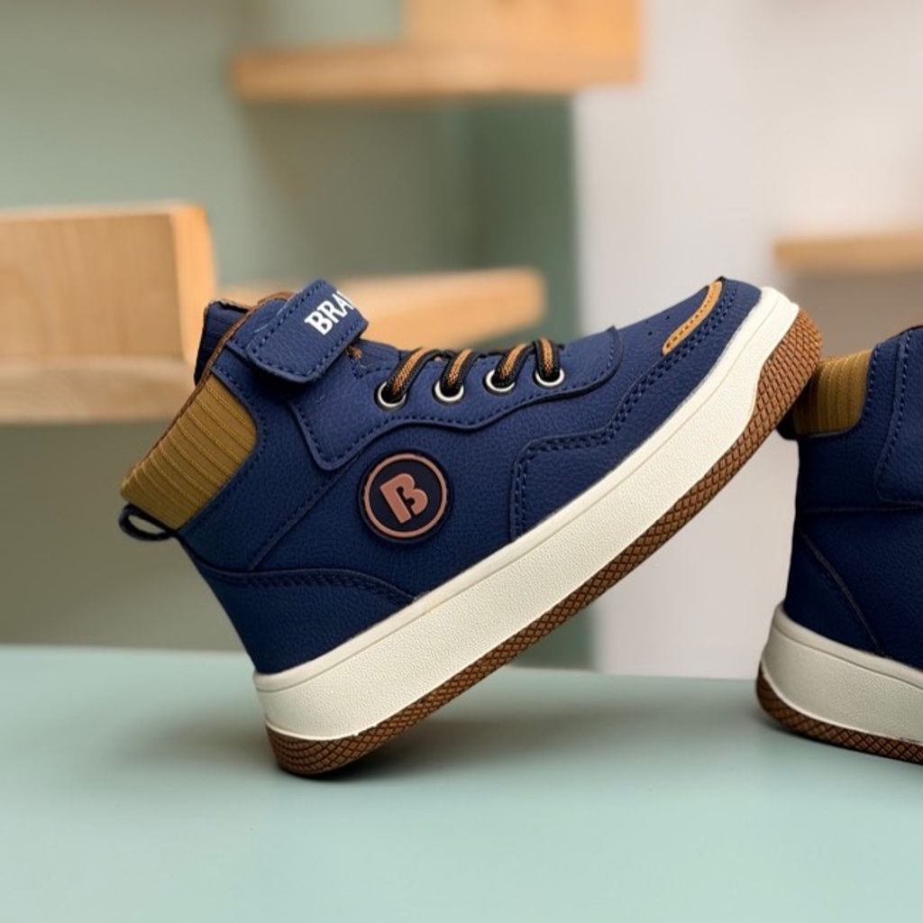 خرید اینترنتی قیمت کتونی بچگانه نیم ساق طرح Brave از AMG کد 4080502