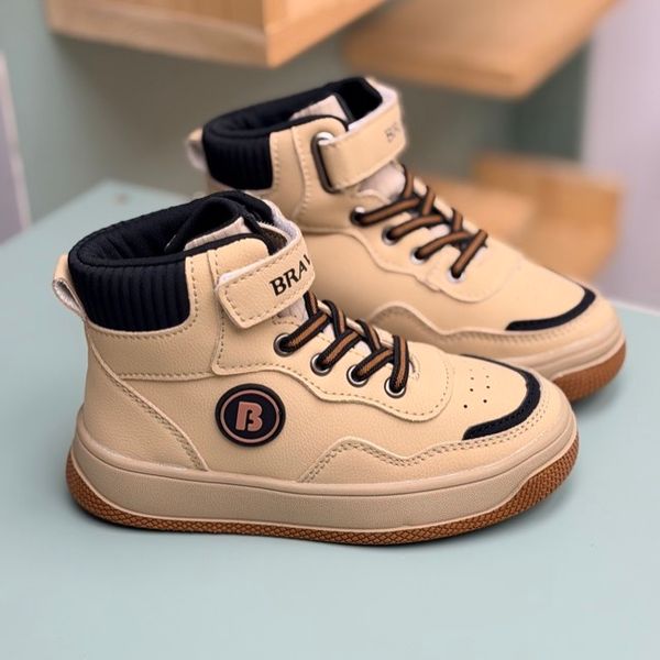 کتونی بچگانه نیم ساق طرح Brave از AMG کد 4080502