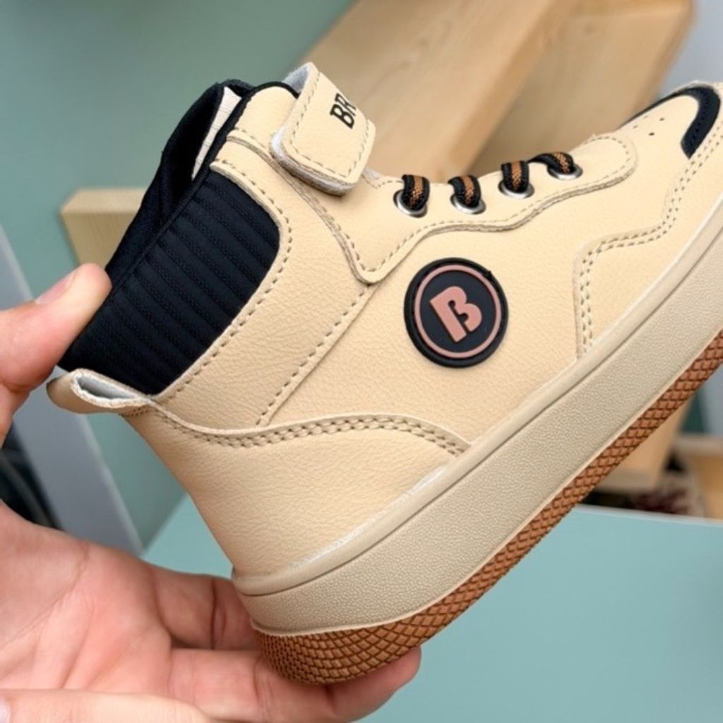 خرید اینترنتی کتونی بچگانه نیم ساق طرح Brave از AMG کد 4080502