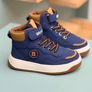 خرید انلاین کتونی بچگانه نیم ساق طرح Brave از AMG کد 4080502