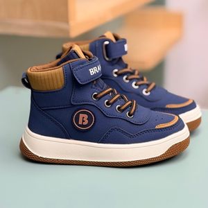 خرید اینترنتی قیمت کتونی بچگانه نیم ساق طرح Brave از AMG کد 4080502