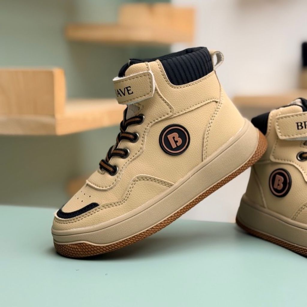 خرید اینترنتی قیمت کتونی بچگانه نیم ساق طرح Brave از AMG کد 4080502