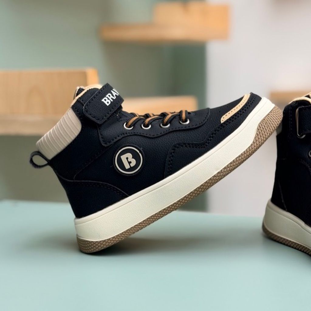 خرید اینترنتی قیمت کتونی بچگانه نیم ساق طرح Brave از AMG کد 4080502