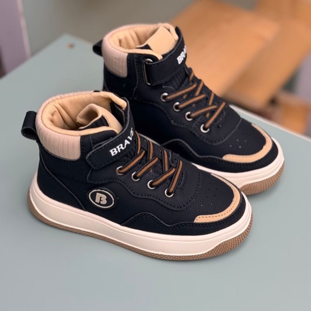 خرید اینترنتی قیمت کتونی بچگانه نیم ساق طرح Brave از AMG کد 4080502