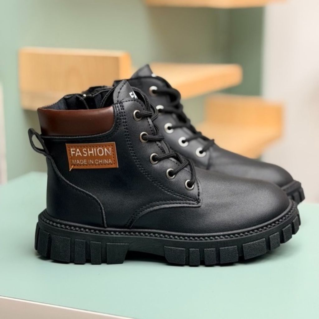 فروش اینترنتی بوت بچگانه طرح Fashion از Toobaco کد 4080503