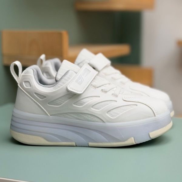 کتونی بچگانه اسکیتی چراغدار چسبی از Kids کد 4080504