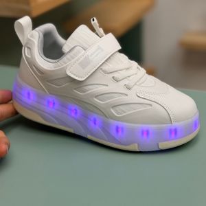 خرید اینترنتی قیمت کتونی بچگانه اسکیتی چراغدار چسبی از Kids کد 4080504