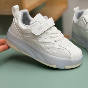 خرید اینترنتی قیمت کتونی بچگانه اسکیتی چراغدار چسبی از Kids کد 4080504