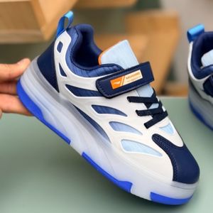 خرید انلاین کتونی بچگانه اسکیتی چراغدار چسبی از Kids کد 4080504