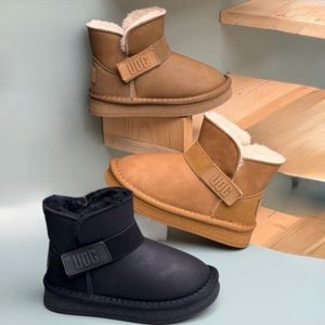 بوت بچگانه اگ طرح تک چسب از Kids کد 4080505