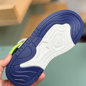 خرید اینترنتی قیمت کتونی بچگانه نیمساق طرح پشت بند از Kshoes کد 4080506