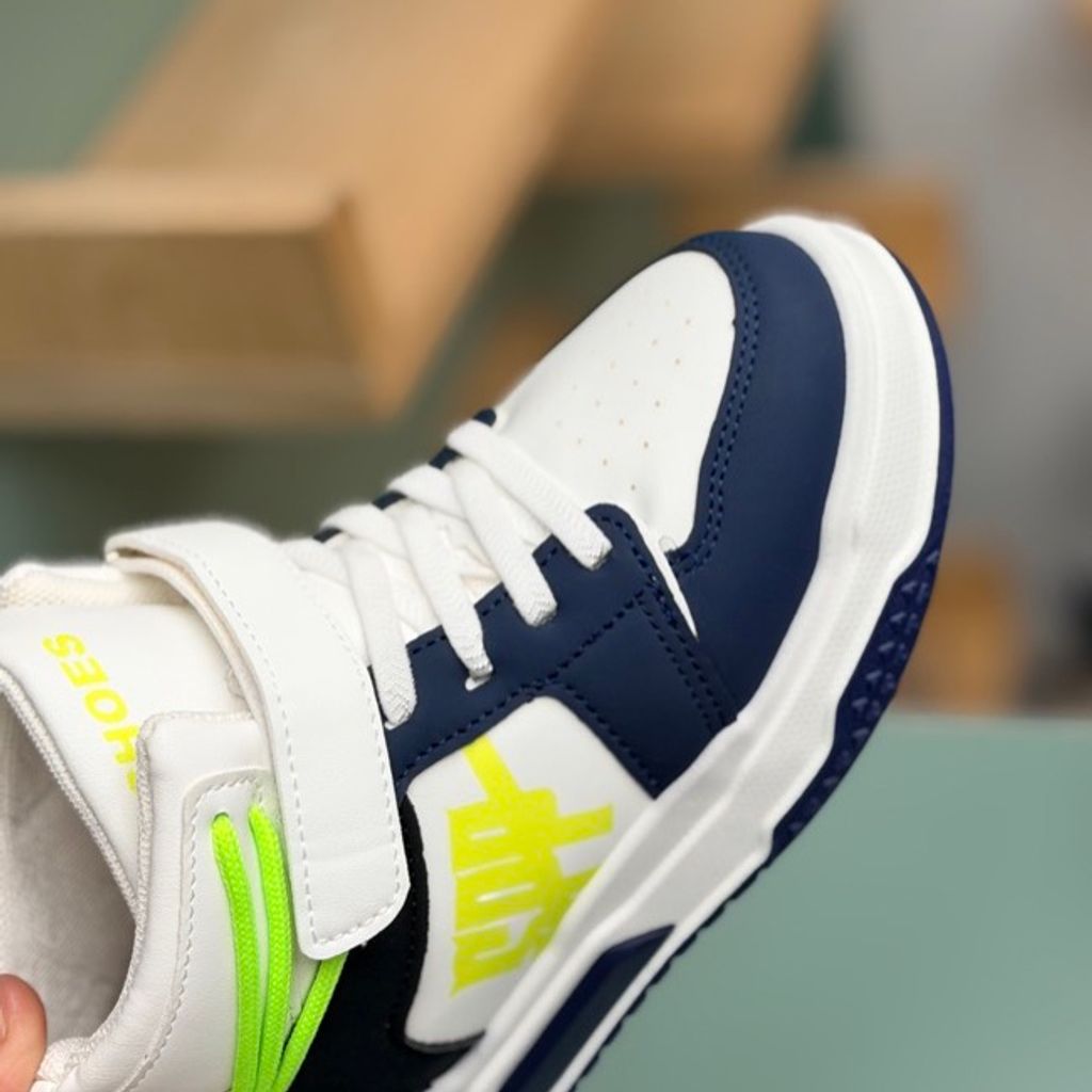 خرید اینترنتی قیمت کتونی بچگانه نیمساق طرح پشت بند از Kshoes کد 4080506