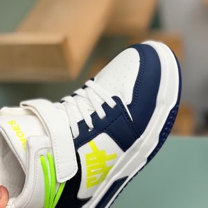 خرید اینترنتی قیمت کتونی بچگانه نیمساق طرح پشت بند از Kshoes کد 4080506