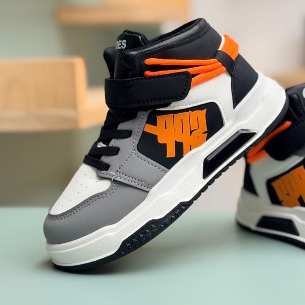 خرید اینترنتی قیمت کتونی بچگانه نیمساق طرح پشت بند از Kshoes کد 4080506