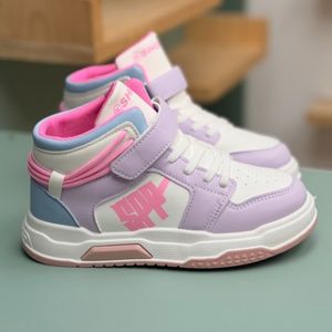 خرید آنلاین کتونی بچگانه نیمساق طرح پشت بند از Kshoes کد 4080506