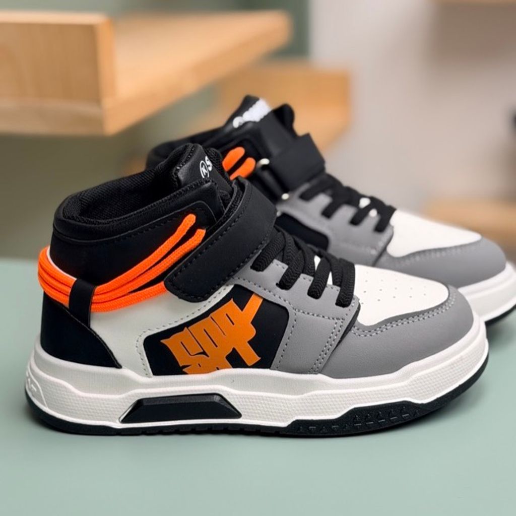 خرید اینترنتی قیمت کتونی بچگانه نیمساق طرح پشت بند از Kshoes کد 4080506