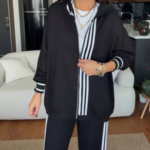 خرید آنلاین ست سویشرت شلوار سه خط