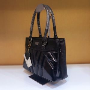 خرید آنلاین کیف زنانه مشکی چرمی