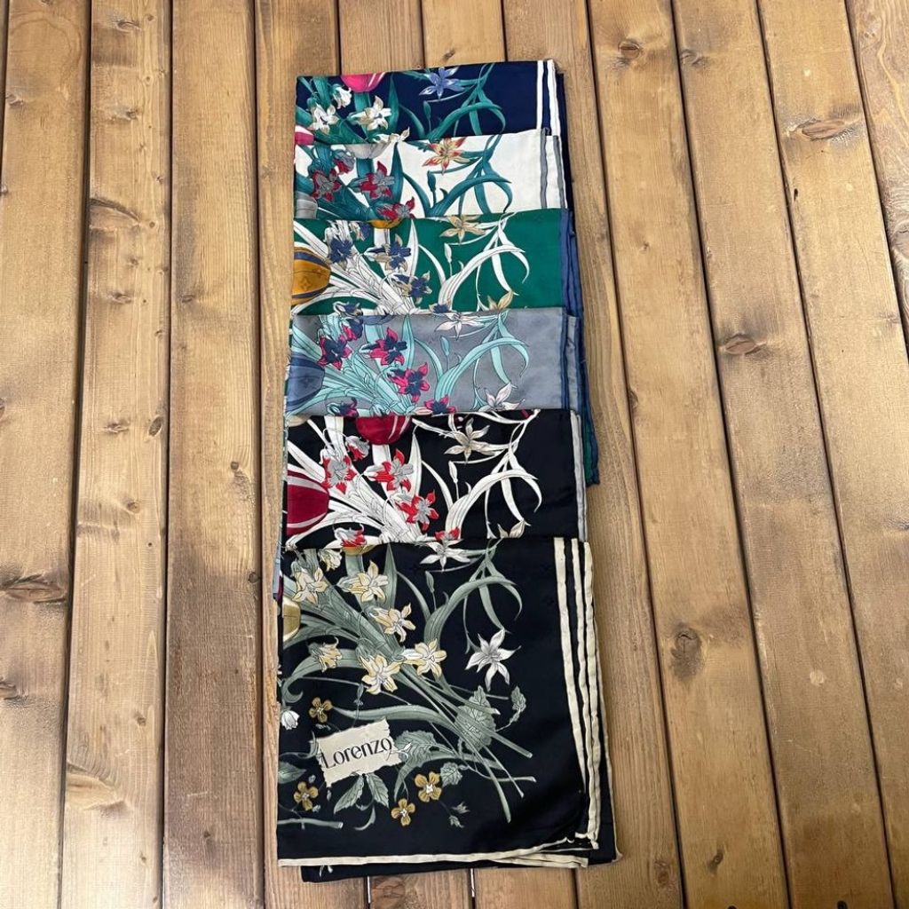 خرید انلاین روسری ابریشم ژاکارد دور دست دوز قواره 110 مجلسی