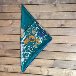 خرید آنلاین روسری ابریشم ژاکارد دور دست دوز قواره 110 مجلسی