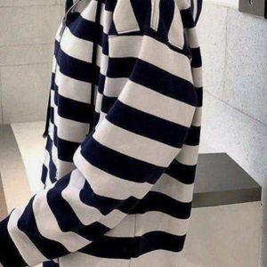 مشخصات هودی جلو زیپ