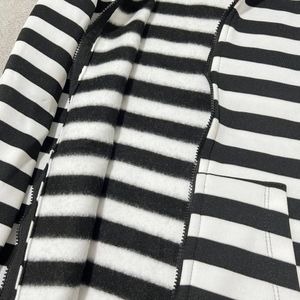 خرید آنلاین هودی جلو زیپ