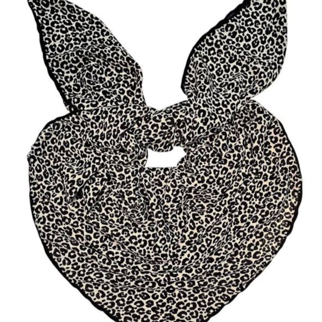 قیمت روسری نخ ژاکارد چهارفصل قواره 95 سانت