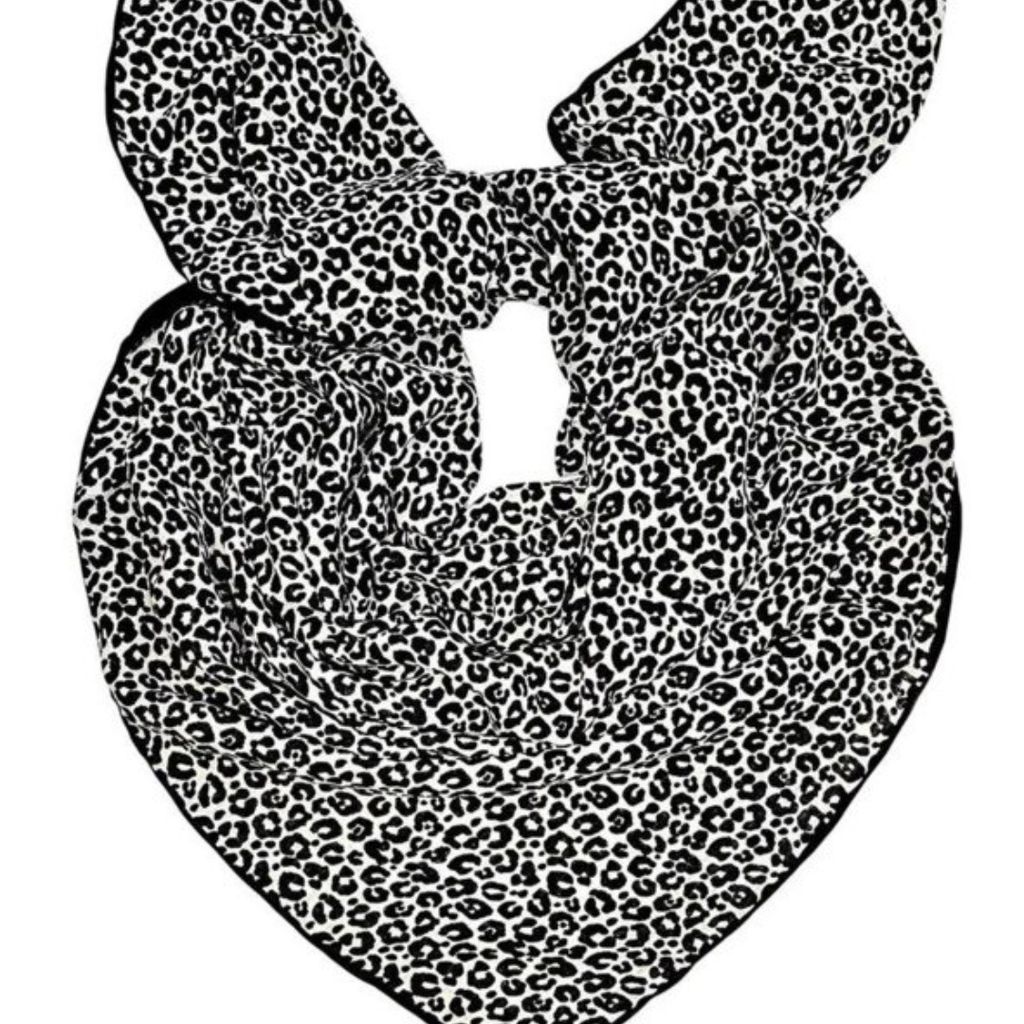 خرید اینترنتی روسری نخ ژاکارد چهارفصل قواره 95 سانت