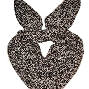 قیمت ارزان روسری نخ ژاکارد چهارفصل قواره 95 سانت