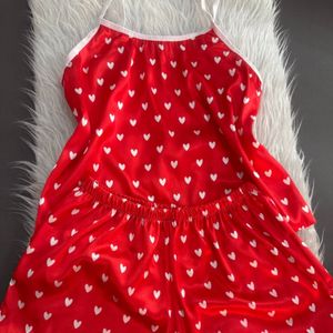 فروش اینترنتی تاپ و شلوارک ساتن قلبی❤