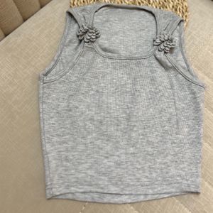 قیمت ارزان کراپ تاپ آستین حلقه ای گل دار