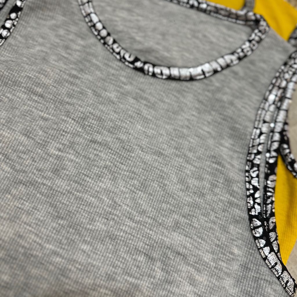 فروش اینترنتی کراپ تاپ آستین حلقه ای