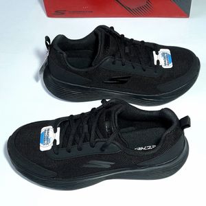 فروش اینترنتی کفش رانینگ و پیاده روی زنانه اسکچرز Go Run 400 V2 اورجینال