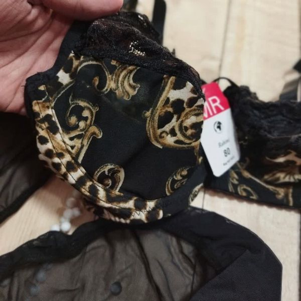 ست شورت و سوتین فنردار گیپوری زنانه st63y