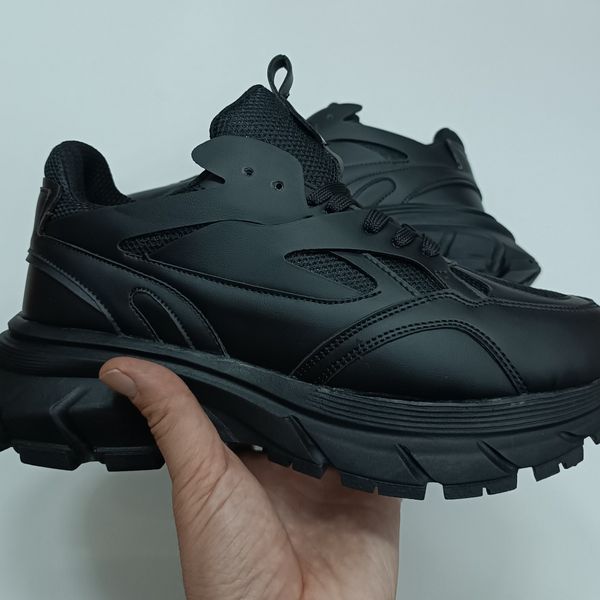 کتونی مردانه چانکی برشکا تمام مشکی