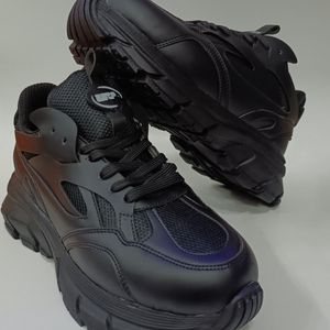 خرید انلاین کتونی مردانه چانکی برشکا تمام مشکی