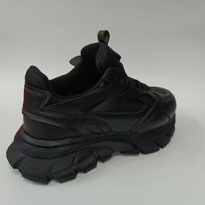 خرید انلاین کتونی مردانه چانکی برشکا تمام مشکی