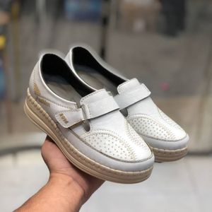 کفش طبی چرم زنانه چسبی رنگ سفید