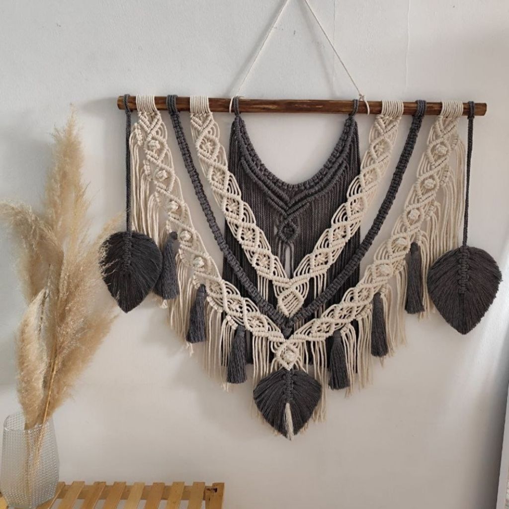 خرید انلاین دیوارکوب اویز مکرومه دکوری طرح آوینا