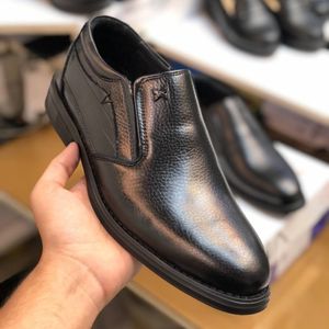 قیمت ارزان کفش چرم مردانه مجلسی مدل رخشی رنگ مشکی