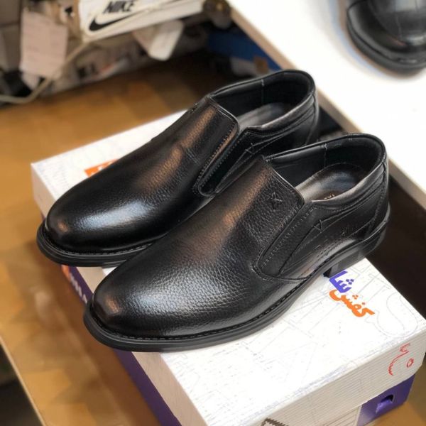 کفش چرم مردانه مجلسی مدل رخشی رنگ مشکی