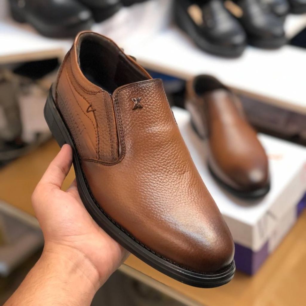 قیمت کفش چرم مردانه مجلسی مدل رخشی رنگ عسلی