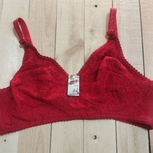 سوتین نخی سایز 100 st65