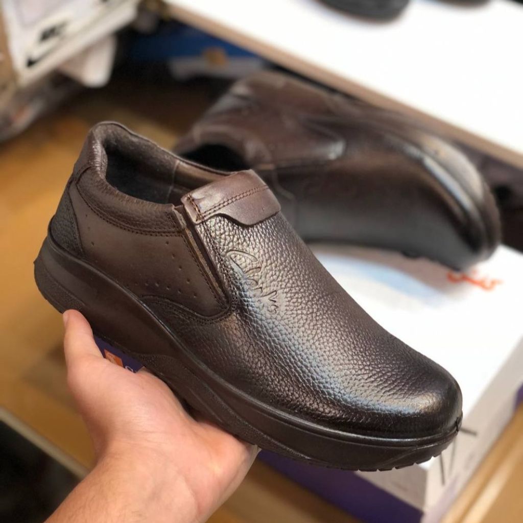 خرید آنلاین کفش چرم طبی مردانه طرح کلارک رخشی سوخته