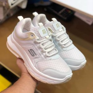 فروش اینترنتی کفش اسکیچرز زنانه سفید برند رامیلا