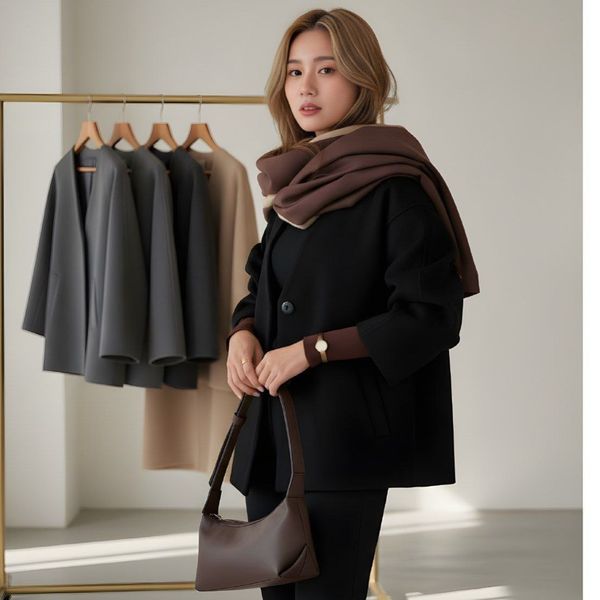 کت تک دکمه طلا