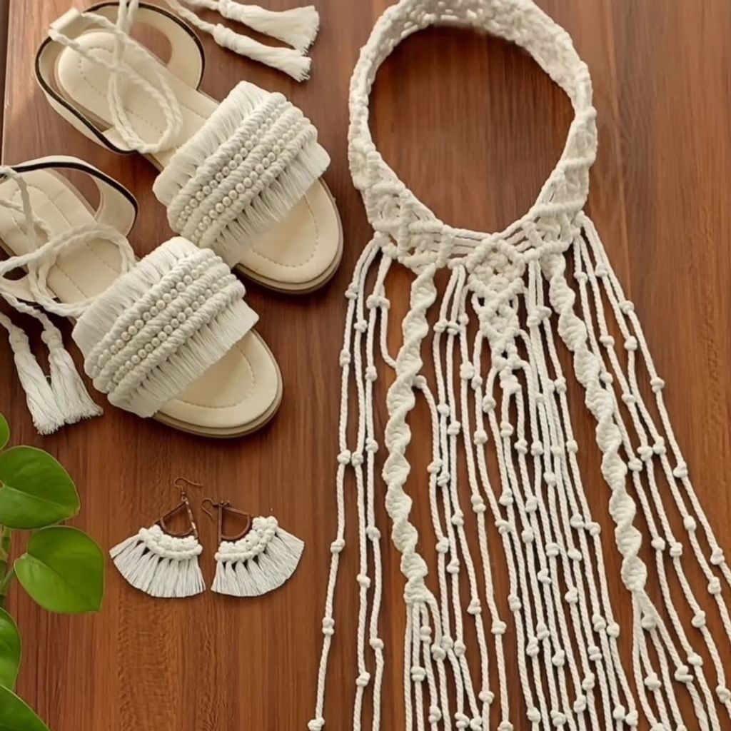 خرید آنلاین ست ‌سه عددی سربند صندل و‌گوشواره عروس مکرومه بافی