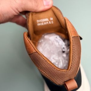 قیمت کتونی بچگانه نیم ساق طرح کژوال از AMG کد 4080701