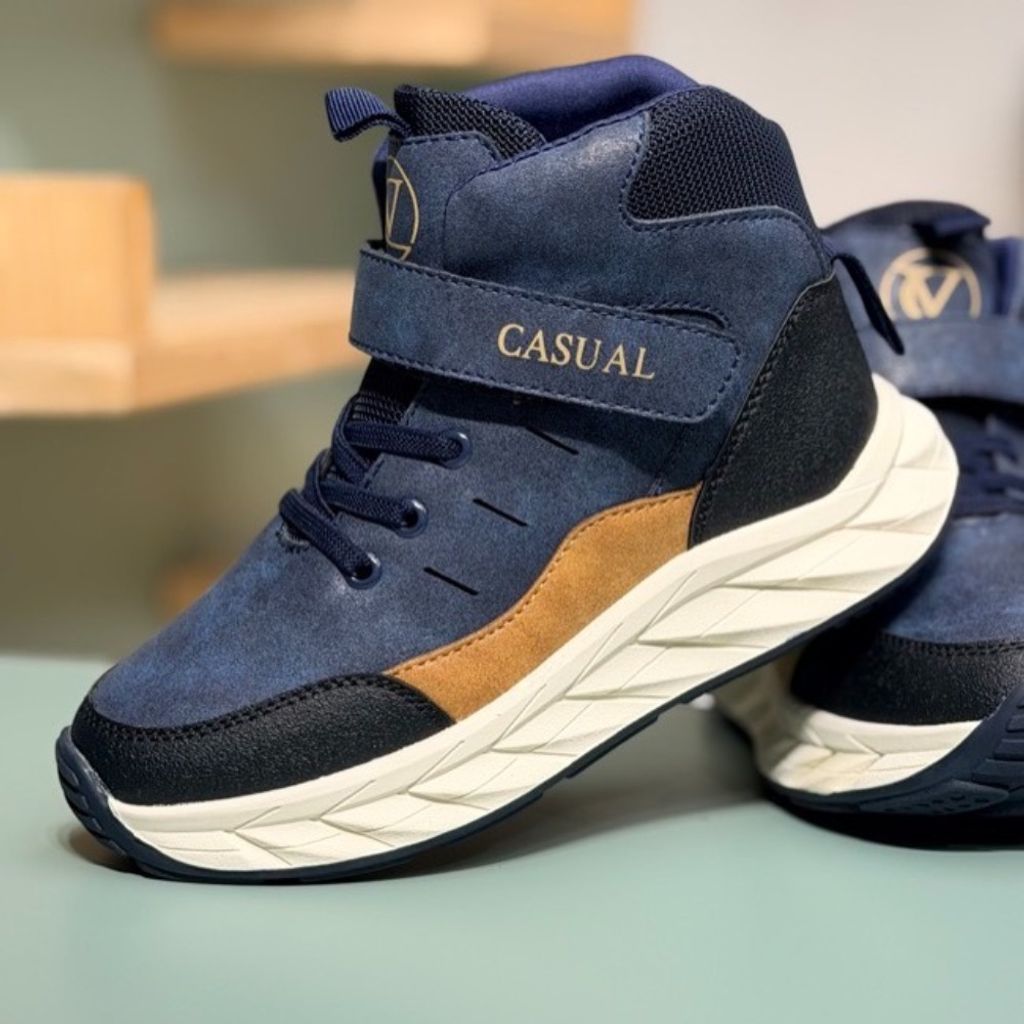 قیمت ارزان کتونی بچگانه نیم ساق طرح کژوال از AMG کد 4080701