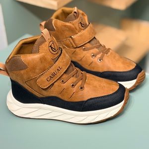 خرید اینترنتی قیمت کتونی بچگانه نیم ساق طرح کژوال از AMG کد 4080701